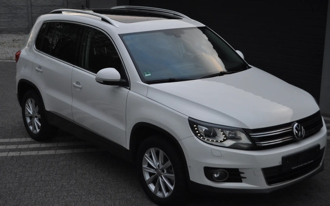 Volkswagen Tiguan cena 56999 przebieg: 176000, rok produkcji 2012 z Legnica małe 781